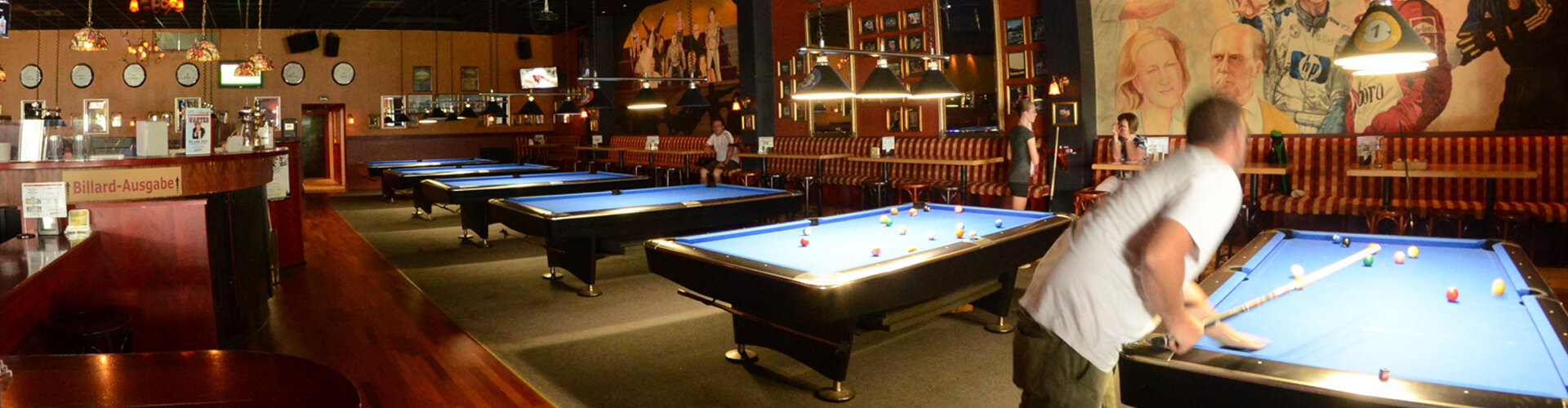 Billardbereich im Sportcafé Victory Leonberg